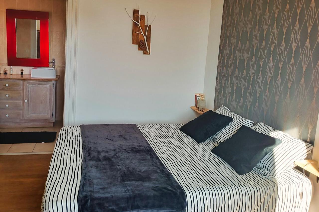 Les Tanalis - Chambres D'Hotes & Gite Gurs Exterior foto